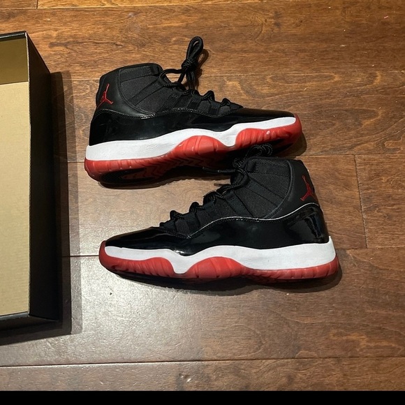 jordan bred 11